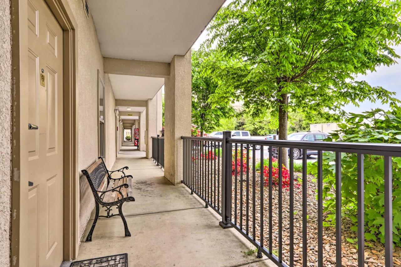 Downtown Pigeon Forge Condo With Pool Access! Zewnętrze zdjęcie